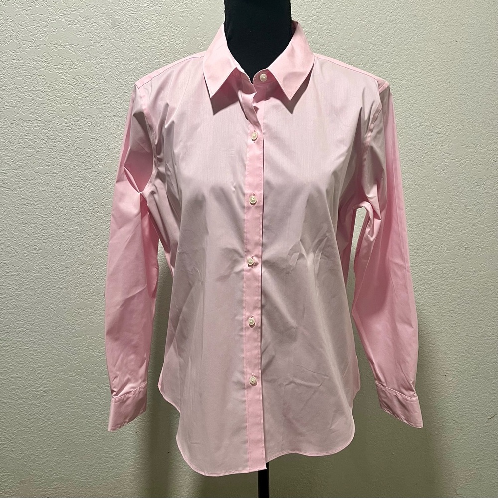 Liz Claiborne Career Petite Wrinkle Free Light Pink Button Up Blouse